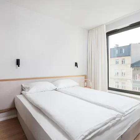 Of The Kings-riverside K22m31 * Krakow